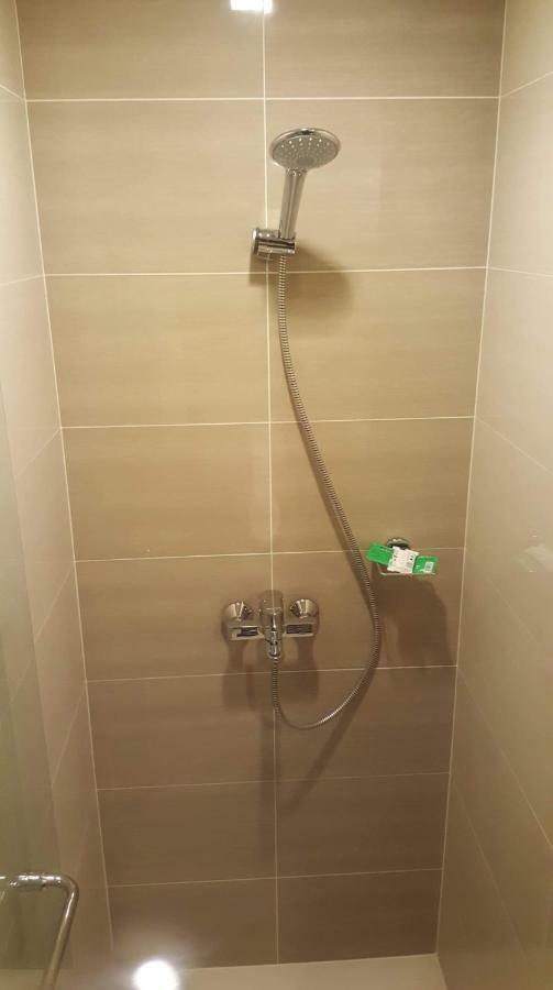 דירות מנילה 101 Newport Boulevard C1 מראה חיצוני תמונה